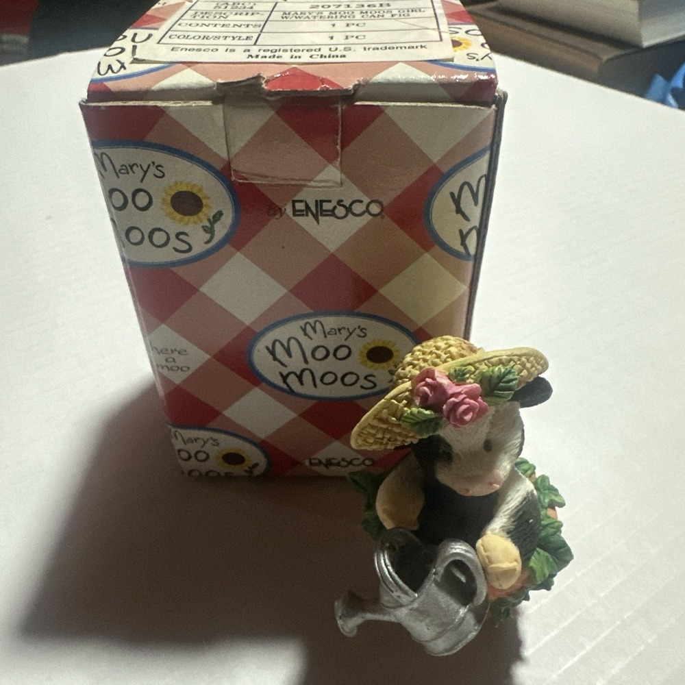 Mary's Moo Moos "Water Friends For" 1996 Enesco Girl Cow W/ Watering Can